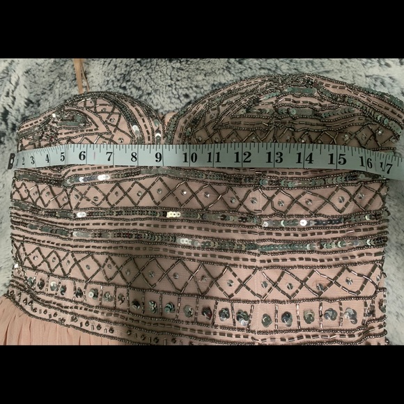 Beautiful stunning Aidan blush dress never worn - Picture 6 of 7
